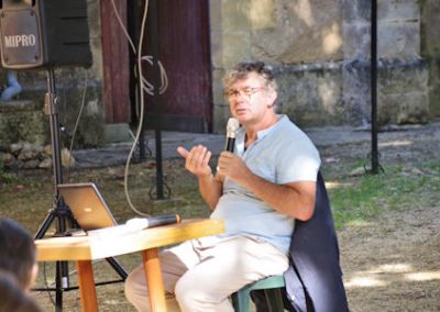 Le conférencier